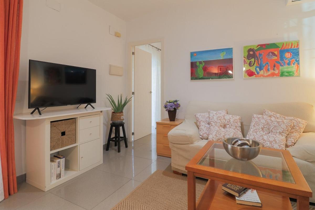 C52 - Seaside 2 Bedrooms By The Center Málaga Eksteriør billede