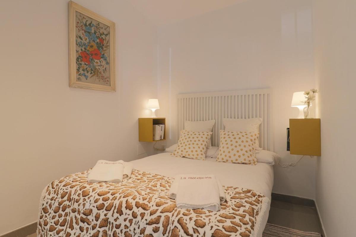 C52 - Seaside 2 Bedrooms By The Center Málaga Eksteriør billede